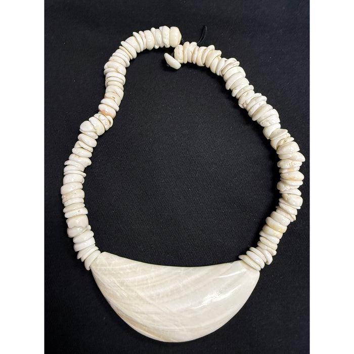 Giant Clam Shell Sinahi Neclace, 4"-Necklace-Leilanis Attic